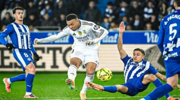 ريال مدريد يعزز موقعه في الدوري بفوز صعب على ألافيس